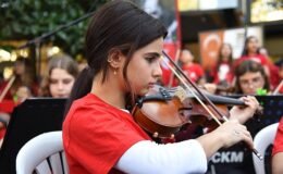 Kadıköy’de Çocuklar İçin Ücretsiz Yaz Sanat Atölyeleri