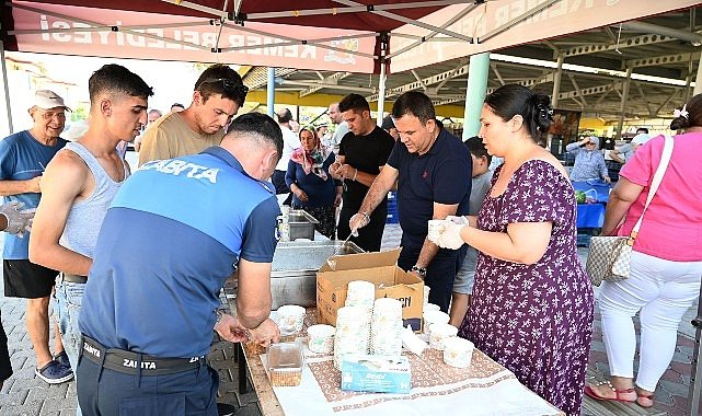 Kemer Belediyesi’nden Çamyuva’da aşure ikramı