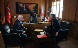 Çekiç ve Gül 3. Sezon 4. Bölümü HBO Max’te Yayınlandı