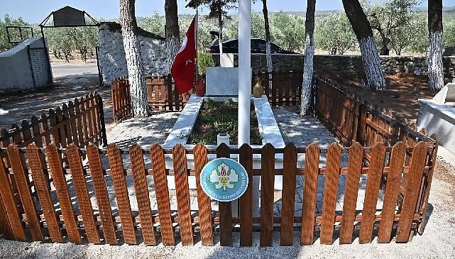 Manisa’da Şehit Kabirlerine Anlamlı Yenileme