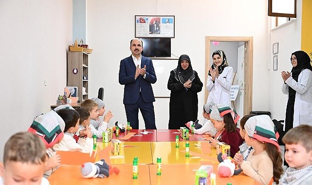 Başkan Altay Minik Öğrencilerin Filistin Duyarlılığını Övdü