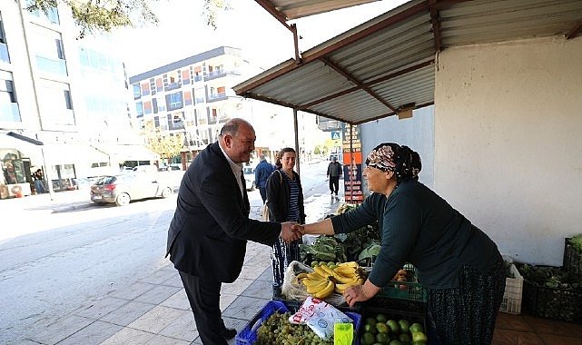 Menderes Belediye Başkanı İlkay Çiçek Esnafı Yerinde Dinledi