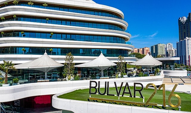 Bulvar 216’da Sonbahar Festivali: Oktoberfest Rüzgarı Esiyor