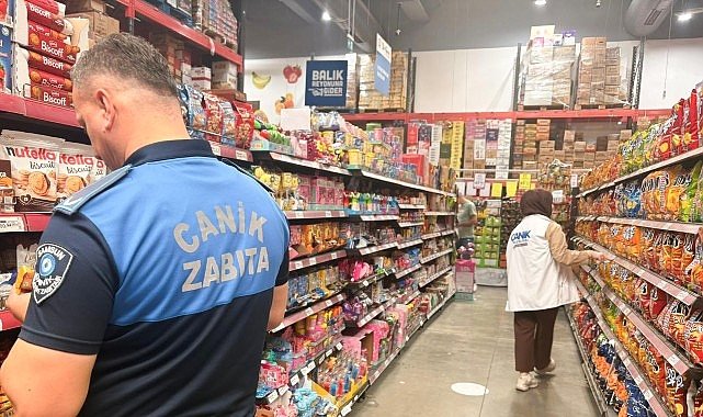 Canik’te Grosmarketlere Sıkı Denetim: 5875 Ürün Kontrol Edildi